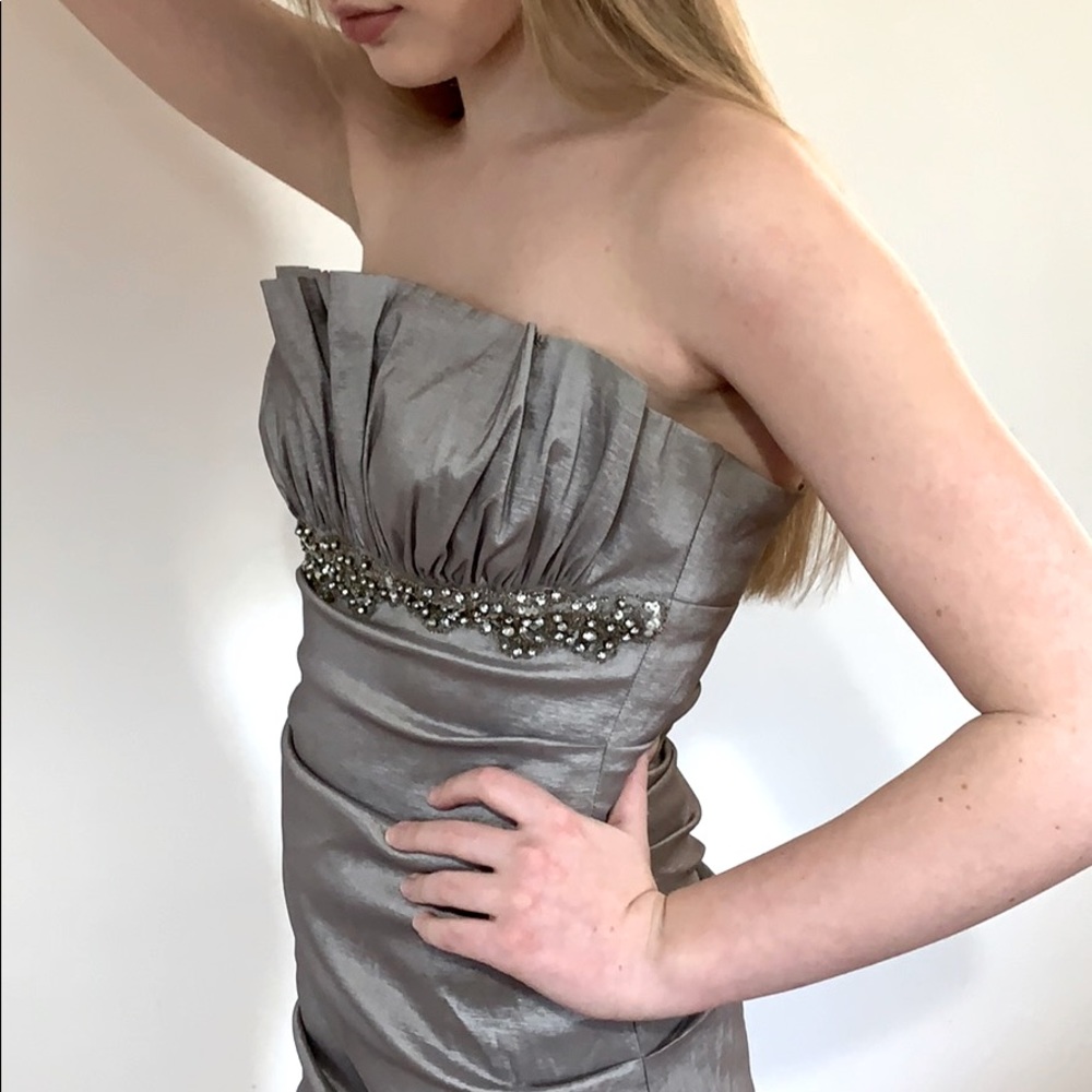 VINTAGE Adrianna Papell Strapless Cocktail Dress